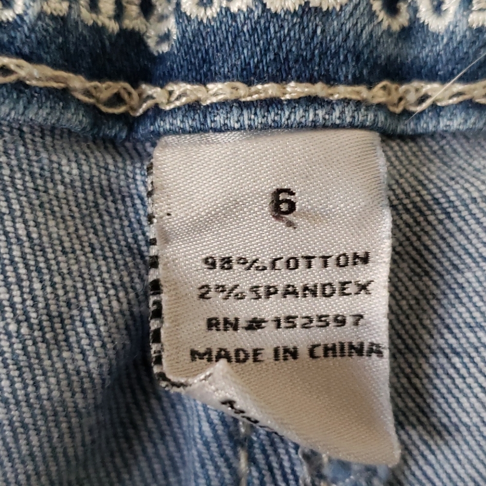 Jeans - Picture 2 of 5